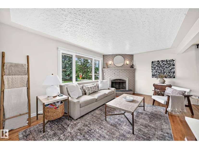 16406 87a AV NW — photo 17 of 40