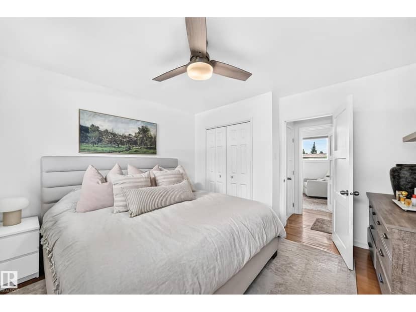 16406 87a AV NW — photo 22 of 40