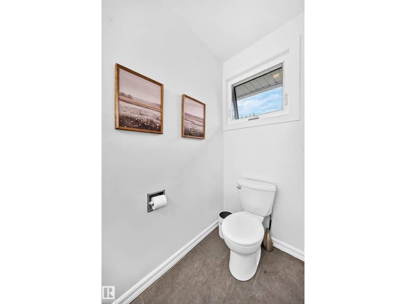 16406 87a AV NW — photo 24 of 40