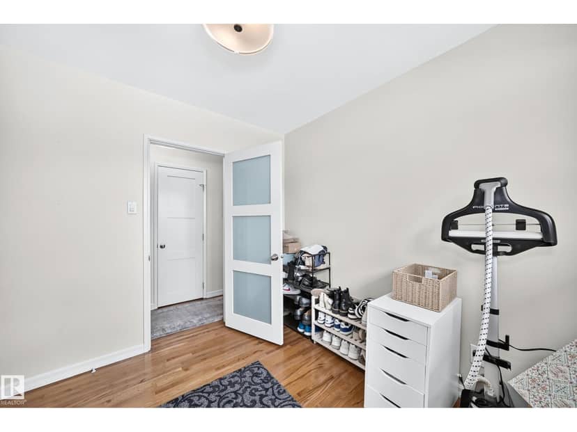 16406 87a AV NW — photo 30 of 40