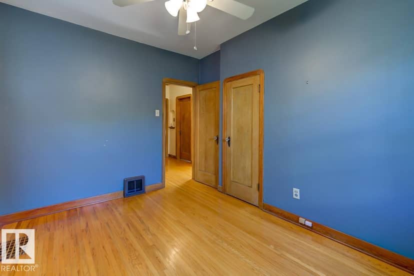 10514 127 Street NW — photo 29 of 40
