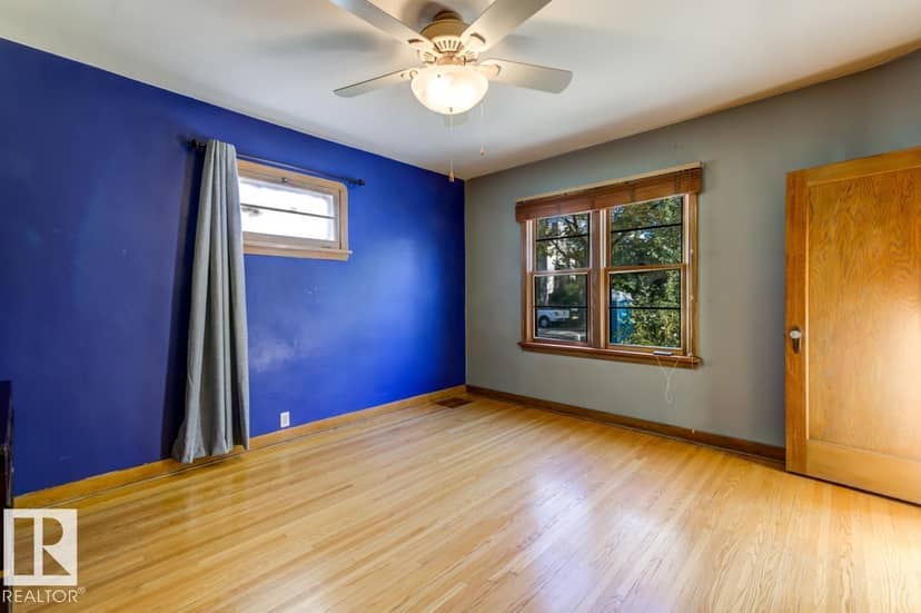 10514 127 Street NW — photo 34 of 40