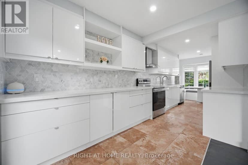 1527 Forestdale Court — photo 11 of 40