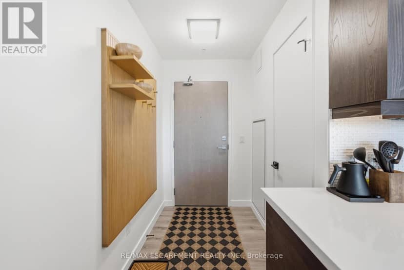 403 - 455 Charlton Avenue E, Hamilton, photo 3