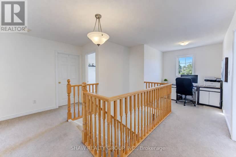 88 Decaro Crescent — photo 22 of 40