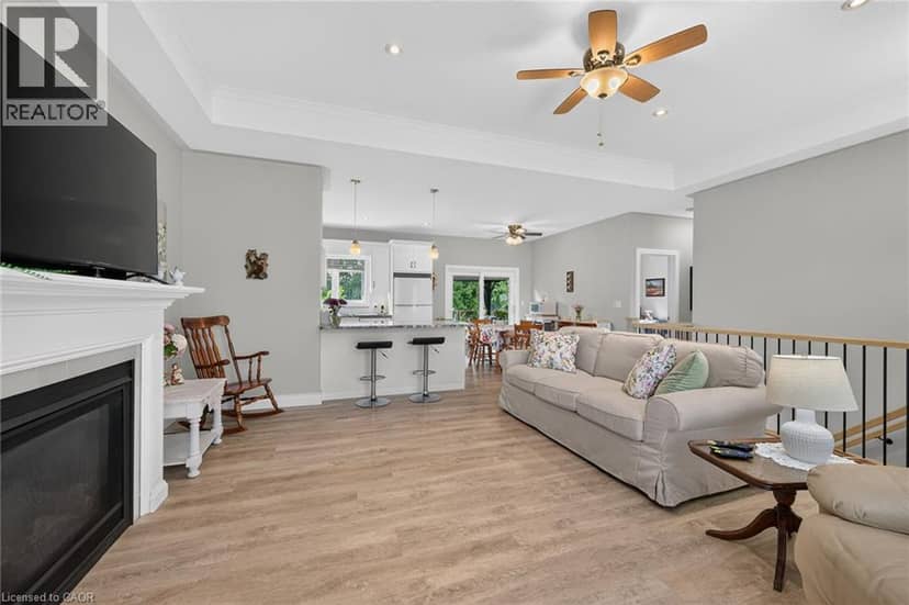 26 STONEBRIDGE Place — photo 9 of 40
