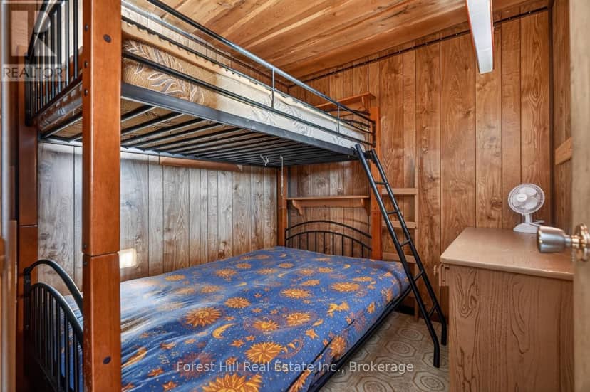 136 Rock Point Road — photo 38 of 40