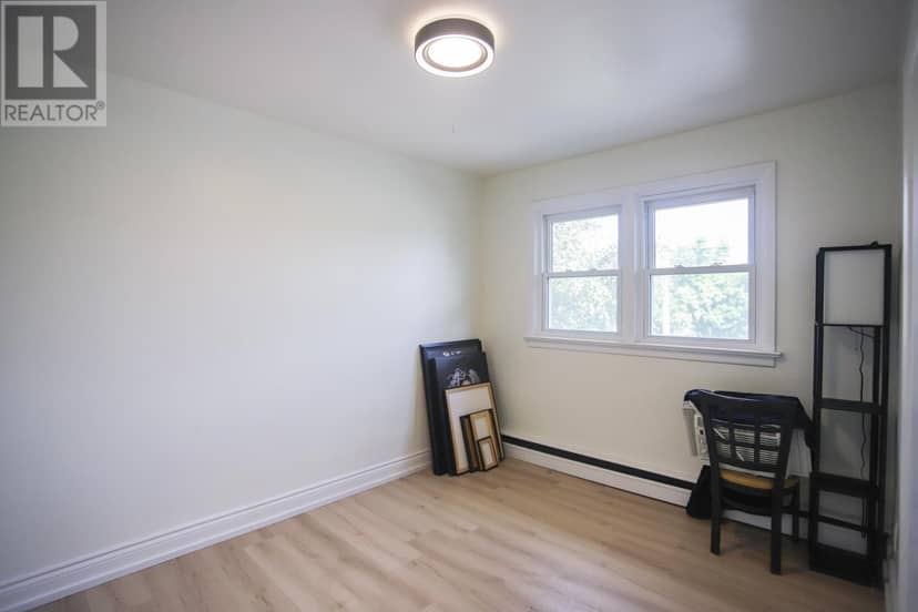 413 Northern AVE — photo 21 of 23