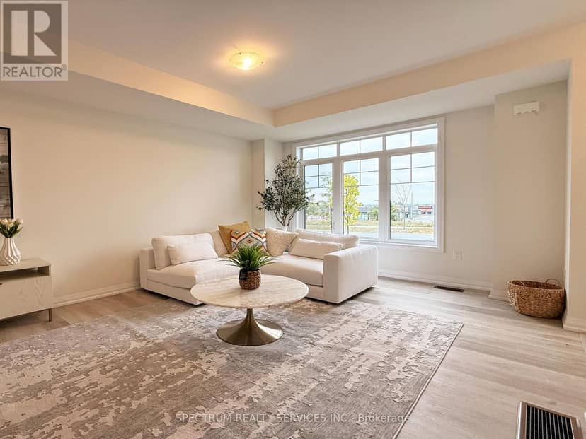1522 Benson Street, Innisfil, photo 3