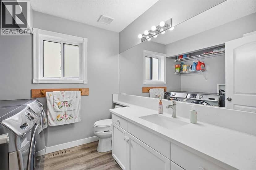 9858 Hidden Valley Drive NW — photo 16 of 40