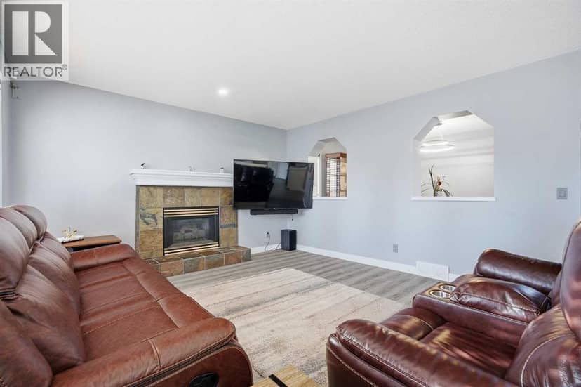 9858 Hidden Valley Drive NW — photo 14 of 40