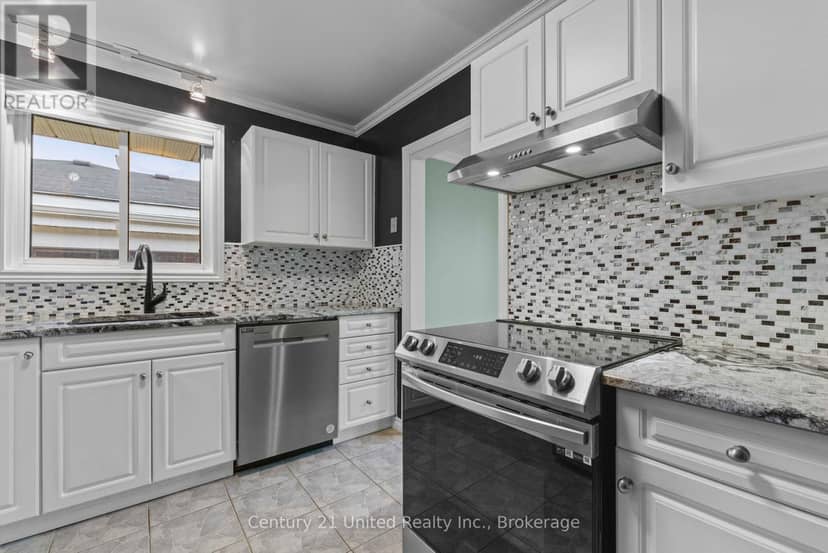 1203 Royal Drive — photo 18 of 40