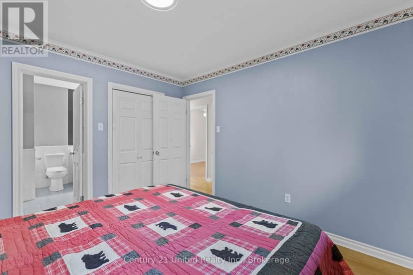 1203 Royal Drive — photo 21 of 40