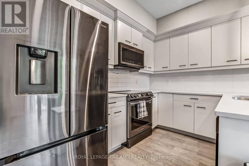 62 - 601 Lions Park Drive — photo 10 of 23