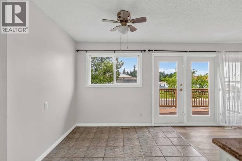 321 Ross Haven Drive — photo 11 of 32