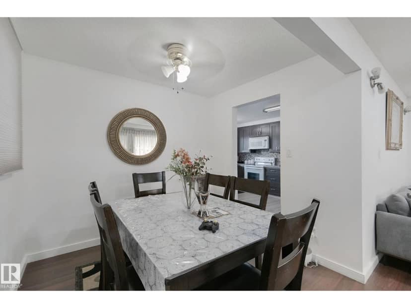 8508 149A AV NW — photo 11 of 40