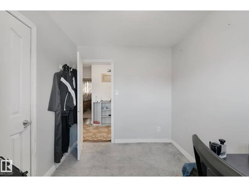 8508 149A AV NW — photo 22 of 40
