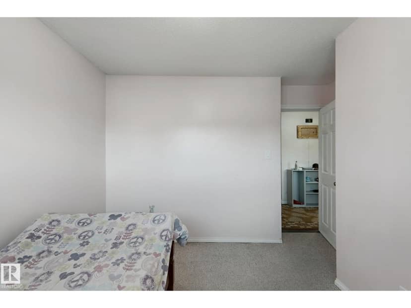 8508 149A AV NW — photo 24 of 40