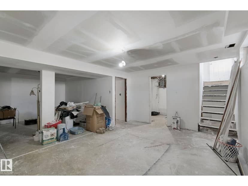 8508 149A AV NW — photo 39 of 40