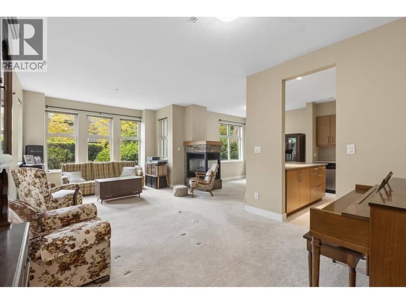 206 188 W 29TH STREET, North Vancouver, photo 2