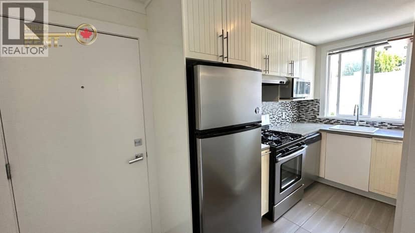 102 130 LONSDALE AVENUE, North Vancouver, photo 6