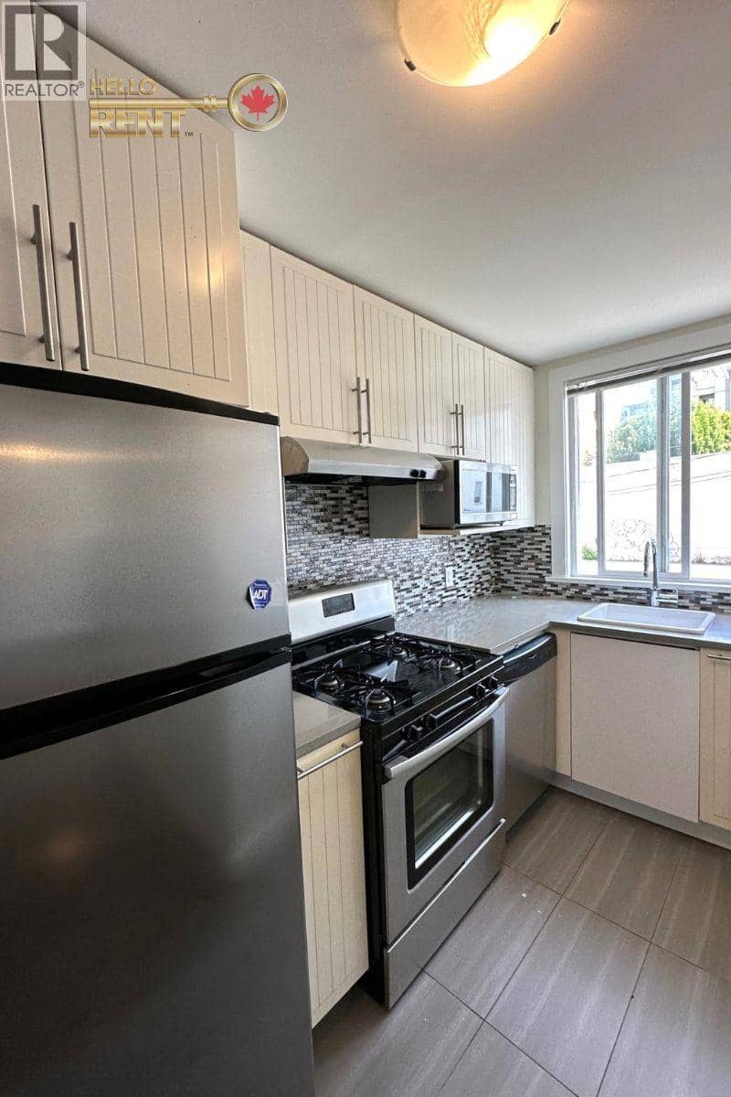 102 130 LONSDALE AVENUE, North Vancouver, photo 8