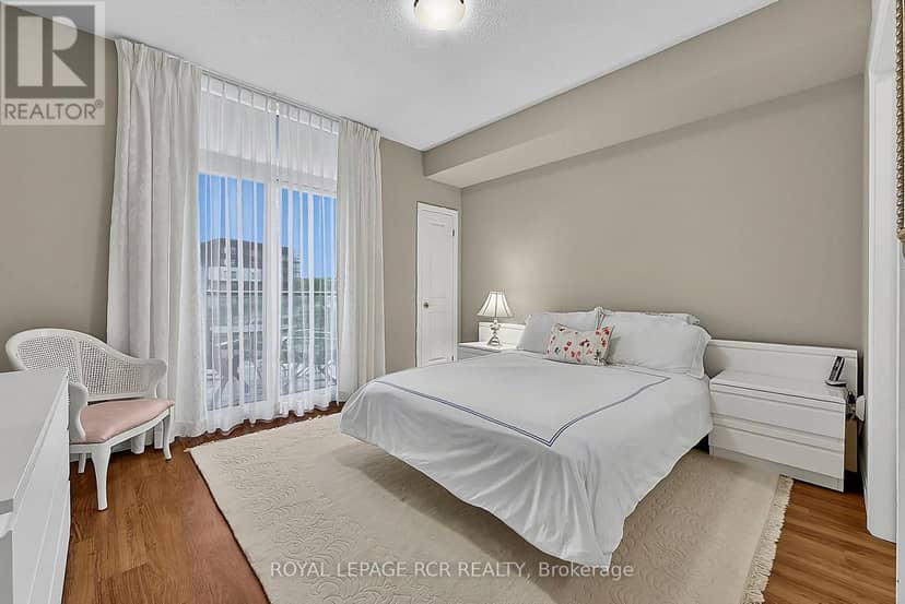 318 - 460 William Graham Drive — photo 10 of 36
