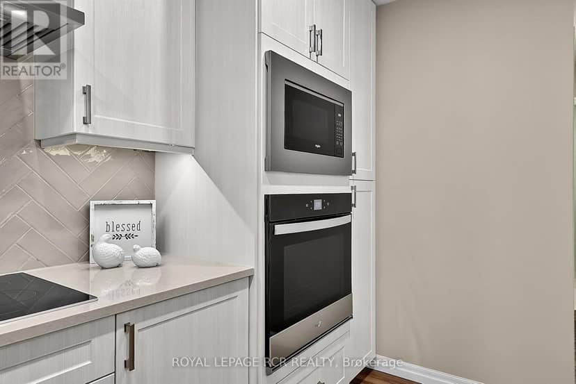 318 - 460 William Graham Drive, Aurora, photo 6