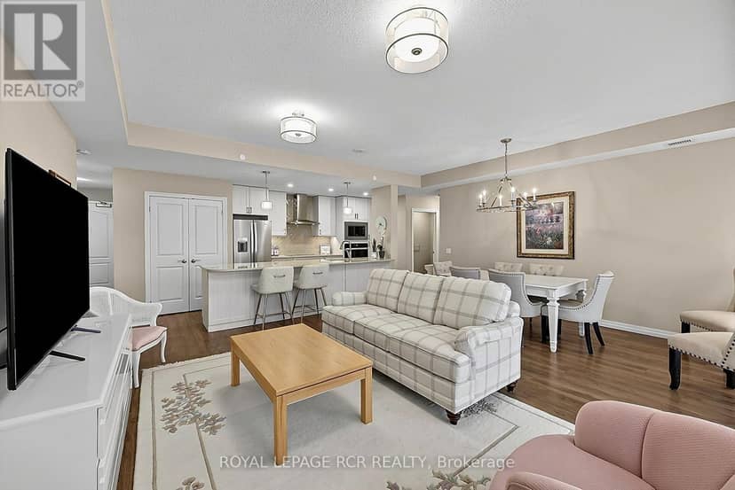 318 - 460 William Graham Drive — photo 9 of 36
