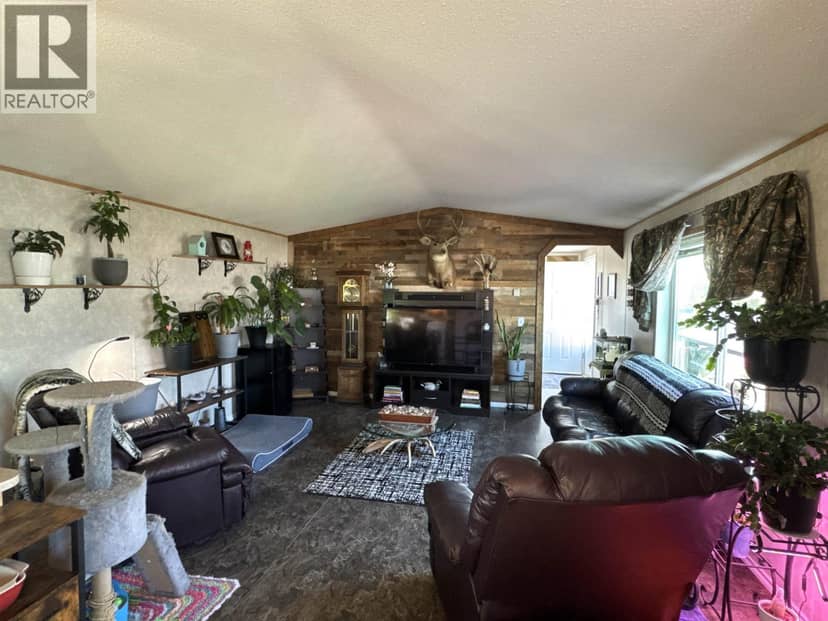 10231 99 STREET, Taylor, photo 4