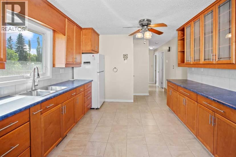 4513 67 Street, Camrose, photo 7
