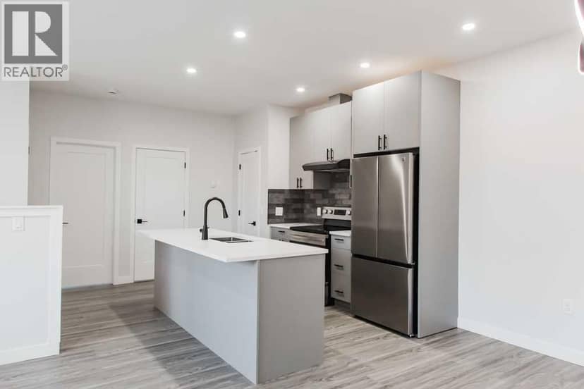 9403 100 Avenue — photo 33 of 40