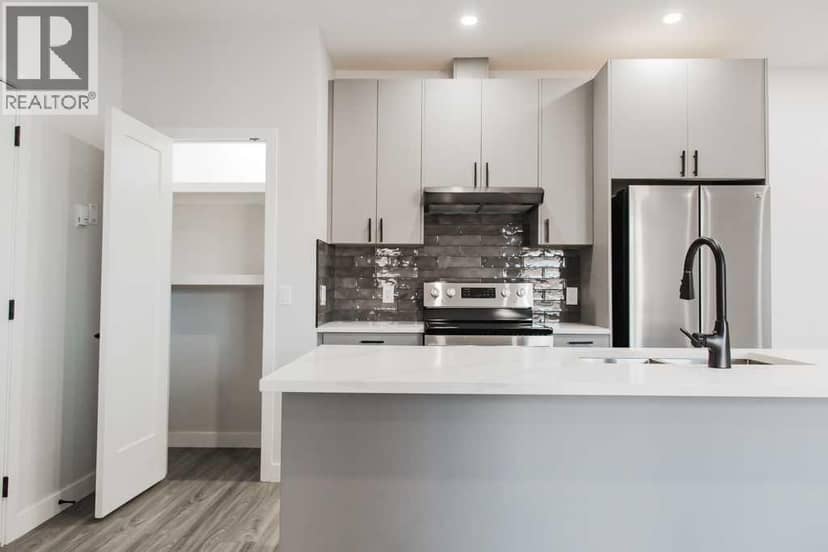 9403 100 Avenue — photo 38 of 40