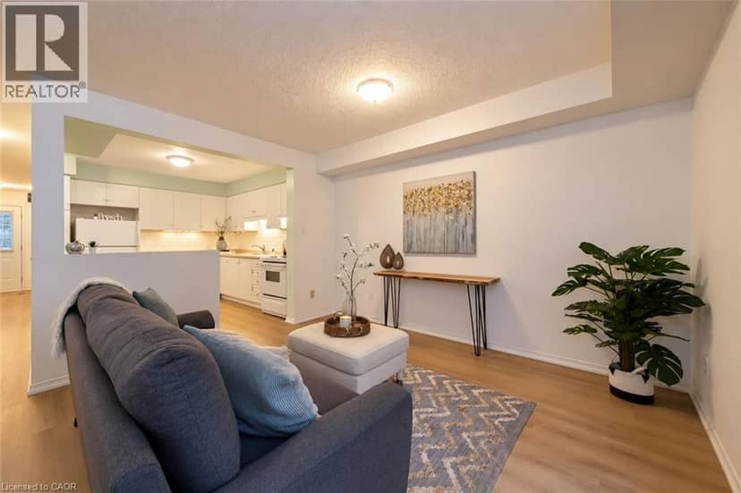 240 LONDON Road W Unit# 71, Guelph, photo 3