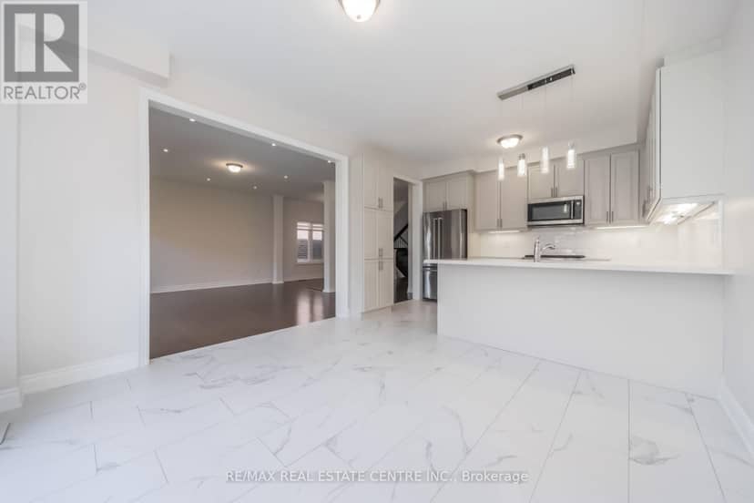 3 Prairie Creek Crescent — photo 12 of 40