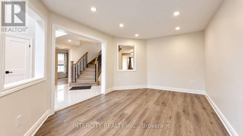 159 Moffatt Avenue — photo 10 of 40