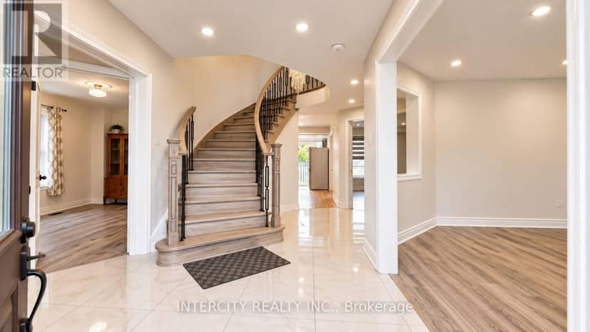 159 Moffatt Avenue, Brampton, photo 8