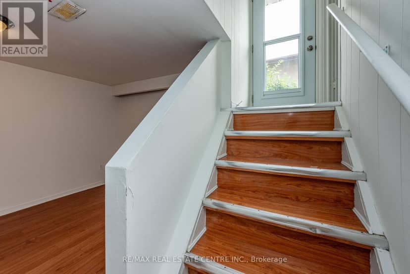 45 Autumn Boulevard — photo 22 of 40
