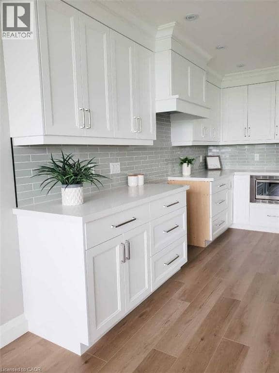 25 DUCHESS Drive — photo 4 of 12