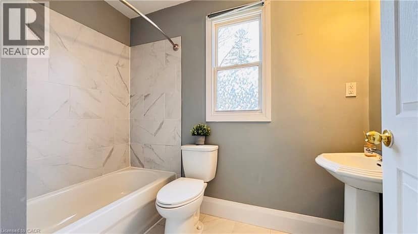 138 GLASGOW Street — photo 13 of 24