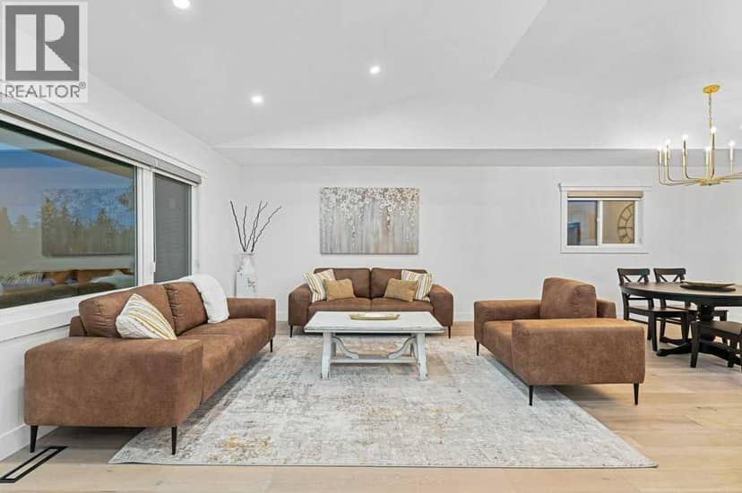 931 Parkwood Way SE — photo 13 of 40