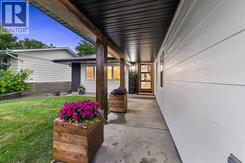 931 Parkwood Way SE, Calgary, photo 2