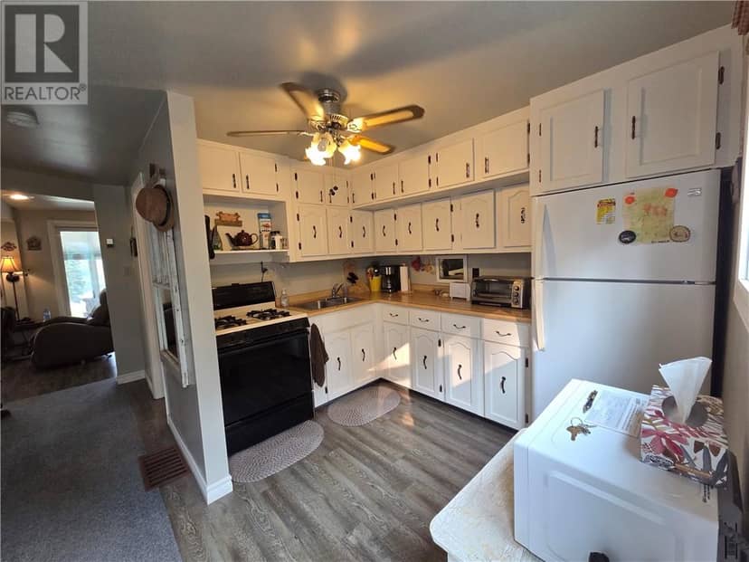Lot 50 & 51 Lake Street — photo 16 of 36