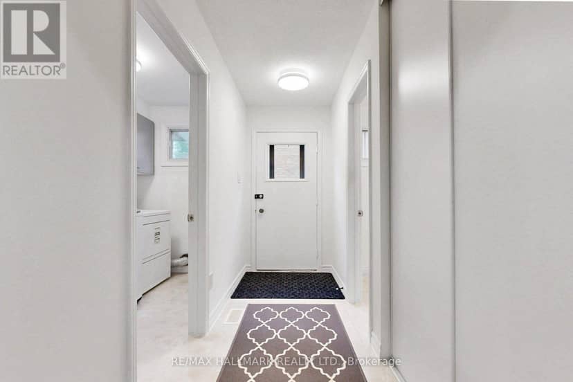 22 Pining Road — photo 14 of 36