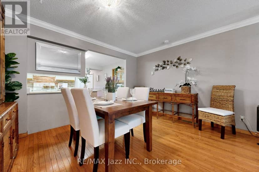 4 - 234 Water Street — photo 16 of 40
