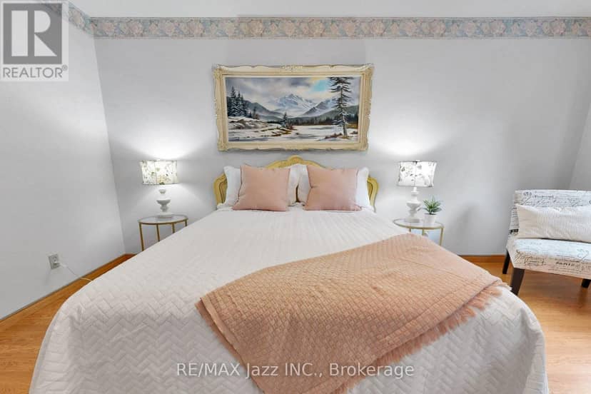 4 - 234 Water Street — photo 26 of 40