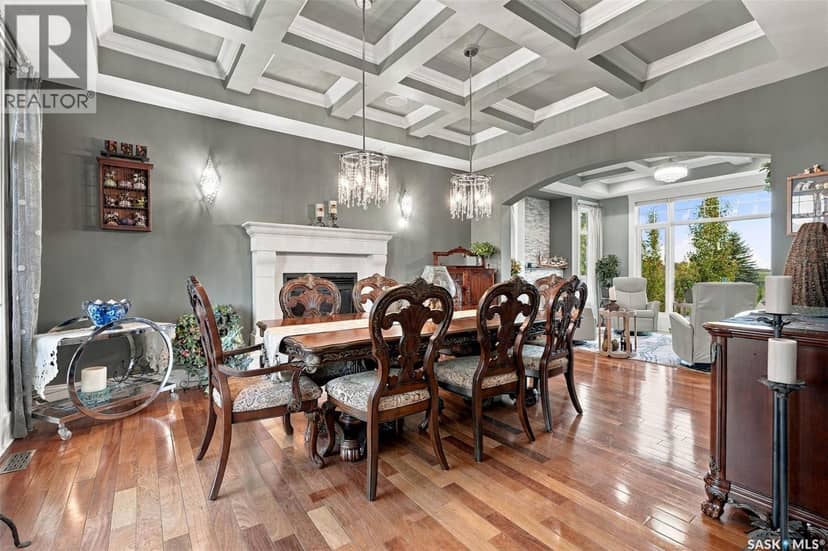11 Mandalay DRIVE — photo 32 of 40