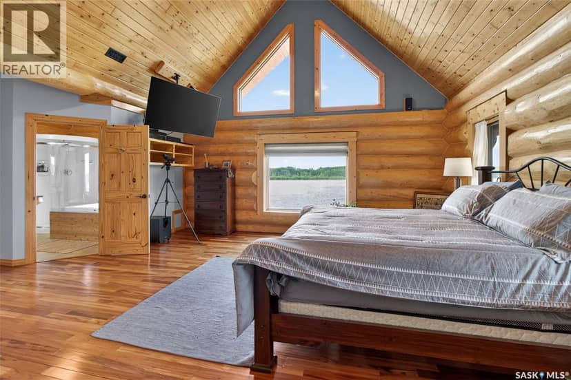 Flatwater Ranch — photo 23 of 40