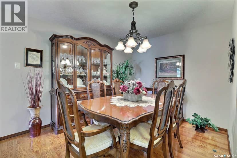 338 Avon DRIVE — photo 17 of 40