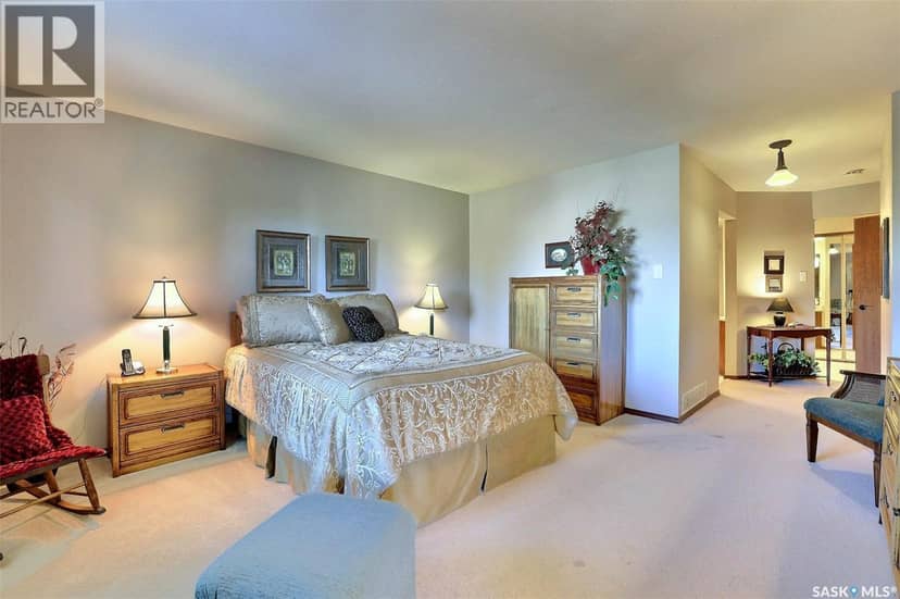 338 Avon DRIVE — photo 35 of 40